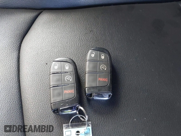 2024 Jeep Compass Limited z VIN 3C4NJDCN3RT174341, wystawiony jako IAAI lot #41931933 z przebiegiem Nie podano mil oraz . Historia ofert i sprzedaży dostępna na DreamBid. Obrazek 11.