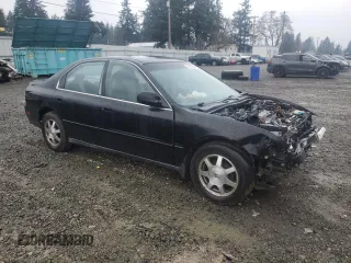1995 Honda Accord EX with VIN 1HGCD5668SA111436, listed as a Copart auction lot 83903834 with 229,899 mi miles and Salvage Title. Bid and sale history available at DreamBid. Image 4.