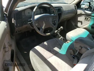 2004 Toyota Tacoma with VIN 5TEWN72N24Z466063, listed as a Copart auction lot 54952055 with 280,336 mi miles and Clean Title. Bid and sale history available at DreamBid. Image 8.