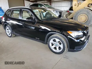 2013 BMW X1 28i z VIN WBAVM1C50DVW43672, wystawiony jako Copart lot #60318395 z przebiegiem 59 636 mil mil oraz Szkoda całkowita • Salvage title. Historia ofert i sprzedaży dostępna na DreamBid. Obrazek 4.