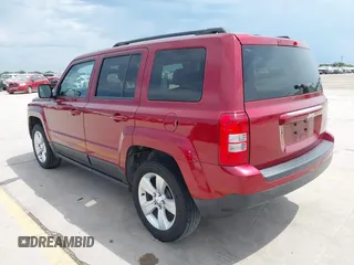 2016 Jeep Patriot Latitude with VIN 1C4NJPFB0GD527172, listed as a IAAI auction lot 42440983 with 66,836 mi miles and . Bid and sale history available at DreamBid. Image 3.