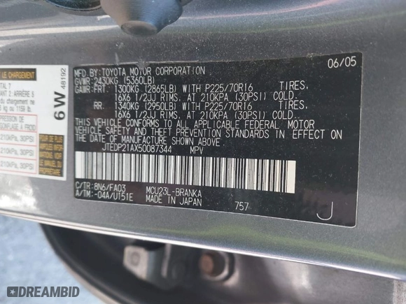 2005 Toyota Highlander with VIN JTEDP21AX50087344, listed as a IAAI auction lot 41832299 with 278,329 mi miles. Bid and sale history available at carsss.com. Image 9.