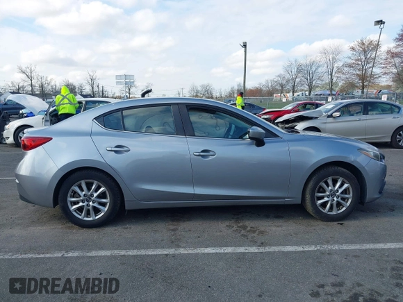 2014 Mazda 3 i Grand Touring with VIN JM1BM1W72E1196080, listed as a IAAI auction lot 42002800 with 88,772 mi miles. Bid and sale history available at carsss.com. Image 13.