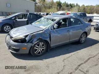 2005 Volkswagen Jetta 2.5L с VIN 3VWDF71K75M601030, выставлен на аукционе Copart как лот 55104325 с пробегом Не указан миль и Списание • Salvage title. История ставок и продаж доступна на DreamBid. Изображение 1.