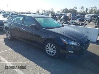 2020 Nissan Altima S z VIN 1N4BL4BV2LC242555, wystawiony jako IAAI lot #41841523 z przebiegiem 132 291 mil mil oraz . Historia ofert i sprzedaży dostępna na DreamBid. Obrazek 1.