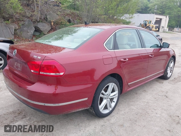 2015 Volkswagen Passat SE с VIN 1VWBV7A3XFC084781, выставлен на аукционе IAAI как лот 42166966 с пробегом 85 109 миль миль и . История ставок и продаж доступна на DreamBid. Изображение 4.