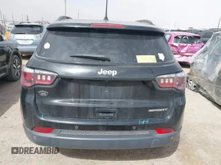2018 Jeep Compass Sport with VIN 3C4NJCAB9JT339316, listed as a IAAI auction lot 41710918 with 130,344 mi miles. Bid and sale history available at carsss.com. Image 16.