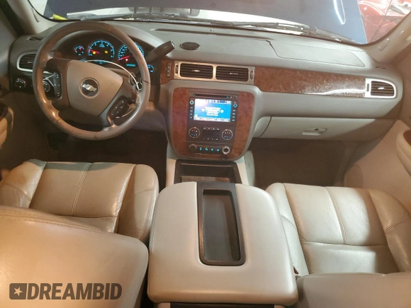 2007 Chevrolet Avalanche 1LT z VIN 3GNFK12347G179660, wystawiony jako Copart lot #60094565 z przebiegiem 181 356 mil mil oraz Czysty tytuł • Clean title. Historia ofert i sprzedaży dostępna na DreamBid. Obrazek 8.