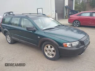 2002 Volvo V70 with VIN YV1SZ58D921077492, listed as a IAAI auction lot 42053894 with 167,887 mi miles and . Bid and sale history available at DreamBid. Image 1.