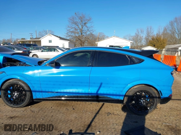 2021 Ford Mustang Mach-E GT with VIN 3FMTK4SX6MME02127, listed as a IAAI auction lot 41374405 with 20,108 mi miles and . Bid and sale history available at DreamBid. Image 13.