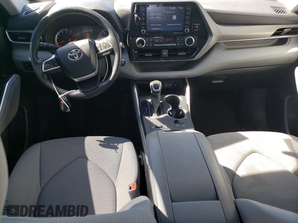2022 Toyota Highlander LE z VIN 5TDZZRAH4NS553356, wystawiony jako Copart lot #45994865 z przebiegiem 32 790 mil mil oraz Szkoda całkowita • Salvage title. Historia ofert i sprzedaży dostępna na DreamBid. Obrazek 8.