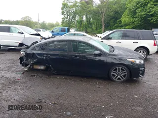 2019 Kia Forte S z VIN 3KPF34AD2KE034073, wystawiony jako IAAI lot #42352180 z przebiegiem 110 785 mil mil oraz . Historia ofert i sprzedaży dostępna na DreamBid. Obrazek 13.
