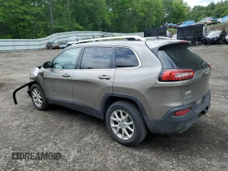 2016 Jeep Cherokee Latitude z VIN 1C4PJMCS1GW255747, wystawiony jako Copart lot #61195425 z przebiegiem 63 484 mil mil oraz Szkoda całkowita • Salvage title. Historia ofert i sprzedaży dostępna na DreamBid. Obrazek 2.