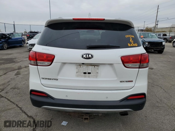 2017 Kia Sorento EX with VIN 5XYPHDA1XHG241785, listed as a Copart auction lot 82762644 with 150,292 mi miles and Salvage Title. Bid and sale history available at carsss.com. Image 6.