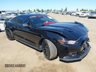 2017 Ford Mustang GT z VIN 1FA6P8CF6H5281648, wystawiony jako IAAI lot #42313382 z przebiegiem 26 574 mil mil oraz . Historia ofert i sprzedaży dostępna na DreamBid. Obrazek 1.