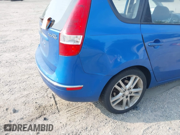 2009 Hyundai Elantra Touring с VIN KMHDC86E29U038101, выставлен на аукционе IAAI как лот 42455377 с пробегом 96 666 миль миль и . История ставок и продаж доступна на DreamBid. Изображение 6.