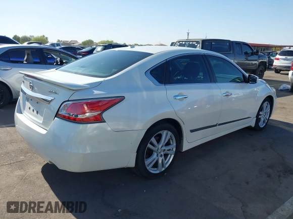 2014 Nissan Altima SL with VIN 1N4BL3AP4EC267165, listed as a IAAI auction lot 42046064 with 154,758 mi miles and . Bid and sale history available at DreamBid. Image 4.