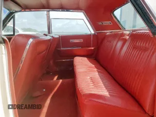 1964 Lincoln Continental z VIN 4Y82N417604, wystawiony jako Copart lot #58056575 z przebiegiem 37 412 mil mil oraz Szkoda całkowita • Salvage title. Historia ofert i sprzedaży dostępna na DreamBid. Obrazek 11.