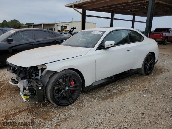 2024 BMW 2 Series 230i with VIN 3MW23CM06R8E46780, listed as a Copart auction lot 70675224 with 232 mi miles and Salvage Title. Bid and sale history available at carsss.com. Image 1.