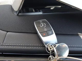 2020 Mercedes-Benz GLE 450 with VIN 4JGFB5KB4LA053214, listed as a IAAI auction lot 42111336 with 58,208 mi miles and . Bid and sale history available at DreamBid. Image 11.