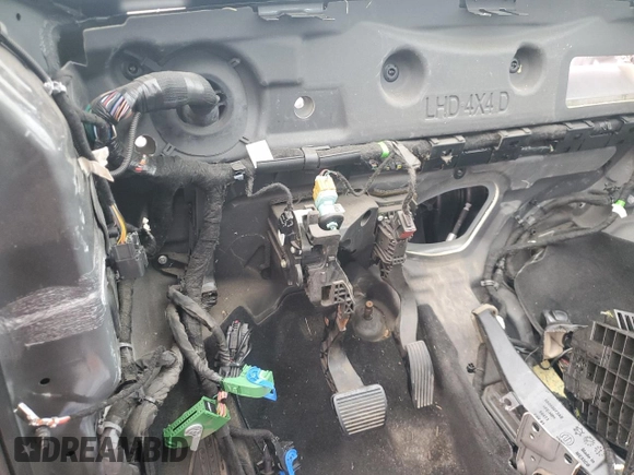 2022 Jeep Compass Latitude Lux with VIN 3C4NJDFB1NT109208, listed as a Copart auction lot 58017015 with Not provided miles and Non repairable. Bid and sale history available at DreamBid. Image 9.