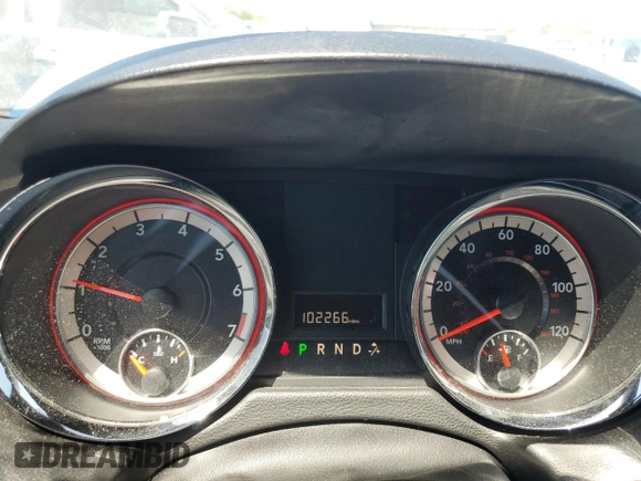 2019 Dodge Grand Caravan SXT with VIN 2C4RDGCG9KR759302, listed as a Copart auction lot 54262265 with 102,266 mi miles and Non Repairable. Bid and sale history available at DreamBid. Image 9.