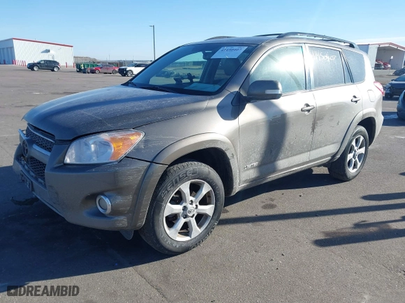 2011 Toyota RAV4 Ltd with VIN 2T3DF4DV9BW173561, listed as a IAAI auction lot 41450407 with 126,053 mi miles. Bid and sale history available at carsss.com. Image 17.