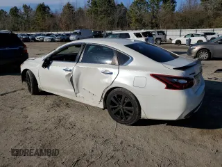 2018 Nissan Altima SR with VIN 1N4AL3APXJC262350, listed as a Copart auction lot 42530795 with 173,015 mi miles and Salvage Title. Bid and sale history available at carsss.com. Image 2.