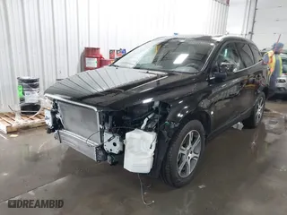 2011 Volvo XC60 3.0T with VIN YV4902DZXB2170592, listed as a IAAI auction lot 41552987 with NaN miles. Bid and sale history available at carsss.com. Image 18.