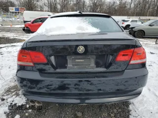 2009 BMW 3 Series 328i with VIN WBAWV13529P121249, listed as a Copart auction lot 89005845 with 107,011 mi miles and Salvage Title. Bid and sale history available at carsss.com. Image 6.