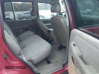 2002 Ford Explorer XLS z VIN 1FMZU62E32ZC29113, wystawiony jako IAAI lot #40971661 z przebiegiem 296 565 mil mil oraz . Historia ofert i sprzedaży dostępna na DreamBid. Obrazek 8.