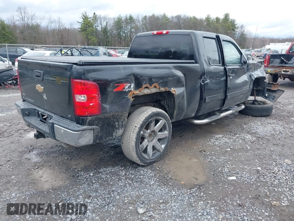 2011 Chevrolet Silverado 1500 LT with VIN 1GCRKSE39BZ300084, listed as a IAAI auction lot 41943867 with 157,056 mi miles and . Bid and sale history available at DreamBid. Image 4.