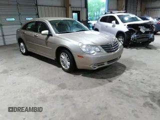 2007 Chrysler Sebring Touring with VIN 1C3LC56K27N560582, listed as a IAAI auction lot 42018640 with 110,076 mi miles and . Bid and sale history available at DreamBid. Image 1.