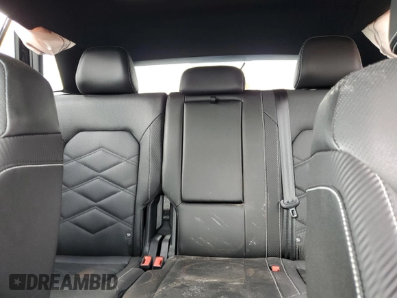 2024 Volkswagen Atlas SE with VIN 1V2JE2CA5RC200727, listed as a Copart auction lot 51167785 with 19,264 mi miles and Non repairable. Bid and sale history available at DreamBid. Image 10.