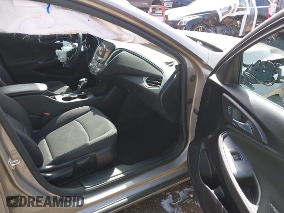 2023 Chevrolet Malibu RS with VIN 1G1ZG5ST6PF118111, listed as a IAAI auction lot 41918951 with 33,019 mi miles and . Bid and sale history available at DreamBid. Image 5.