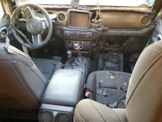 2022 Jeep Gladiator High Altitude with VIN 1C6HJTFG5NL112263, listed as a Copart auction lot 46170494 with Not provided miles and Salvage title. Bid and sale history available at DreamBid. Image 8.