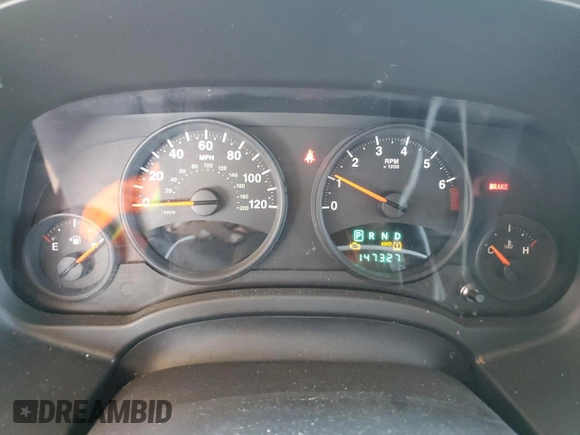 2013 Jeep Patriot Sport z VIN 1C4NJRBB8DD271392, wystawiony jako Copart lot #53520255 z przebiegiem 147 327 mil mil oraz Czysty tytuł • Clean title. Historia ofert i sprzedaży dostępna na DreamBid. Obrazek 9.