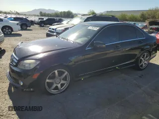 2010 Mercedes-Benz C 350 Sport z VIN WDDGF5GB1AR126923, wystawiony jako Copart lot #57362015 z przebiegiem 124 821 mil mil oraz Szkoda całkowita • Salvage title. Historia ofert i sprzedaży dostępna na DreamBid. Obrazek 1.