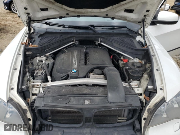 2013 BMW X5 xDrive35i with VIN 5UXZV4C52D0B10448, listed as a Copart auction lot 53533145 with 214,905 mi miles and Clean Title. Bid and sale history available at carsss.com. Image 12.