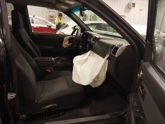 2008 GMC Canyon SLE2 with VIN 1GTDT43E988228132, listed as a IAAI auction lot 41405379 with 130,355 mi miles. Bid and sale history available at carsss.com. Image 5.