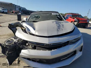 2018 Chevrolet Camaro 1LT with VIN 1G1FB3DS4J0112697, listed as a Copart auction lot 75656424 with 67,447 mi miles and Clean Title. Bid and sale history available at carsss.com. Image 5.