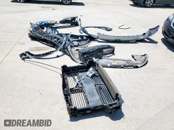 2022 Ford Escape SE with VIN 1FMCU0G67NUA10726, listed as a Copart auction lot 59882605 with 79,039 mi miles and Salvage title. Bid and sale history available at DreamBid. Image 13.