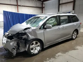 2018 Toyota Sienna LE Auto Access Seat with VIN 5TDKZ3DC1JS926071, listed as a Copart auction lot 45934695 with 0 mi miles and Salvage Title. Bid and sale history available at carsss.com. Image 1.