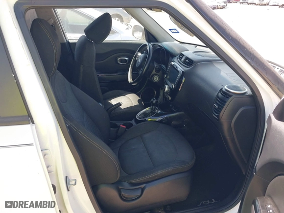 2014 Kia Soul + with VIN KNDJP3A53E7029843, listed as a IAAI auction lot 41981897 with 82,177 mi miles. Bid and sale history available at carsss.com. Image 5.