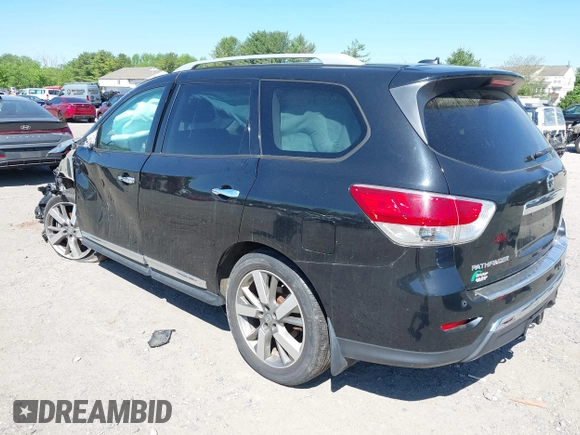 2015 Nissan Pathfinder S z VIN 5N1AR2MM6FC617716, wystawiony jako IAAI lot #42216787 z przebiegiem 148 166 mil mil oraz . Historia ofert i sprzedaży dostępna na DreamBid. Obrazek 3.