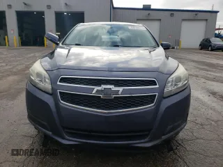 2013 Chevrolet Malibu LT with VIN 1G11C5SA6DF346807, listed as a Copart auction lot 43738015 with 169,578 mi miles and Clean Title. Bid and sale history available at DreamBid. Image 5.