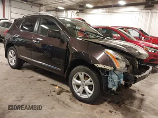 2011 Nissan Rogue S z VIN JN8AS5MV2BW280199, wystawiony jako IAAI lot #41982365 z przebiegiem 107 660 mil mil oraz . Historia ofert i sprzedaży dostępna na DreamBid. Obrazek 1.