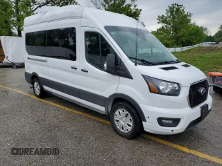 2025 Ford Transit Passenger XL с VIN 1FBAX2X83SKA19726, выставлен на аукционе Copart как лот 59671445 с пробегом 5 704 миль миль и Чистый • Clean title. История ставок и продаж доступна на DreamBid. Изображение 4.