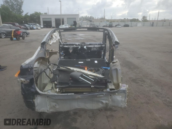 2023 Tesla Model 3 с VIN 5YJ3E1EA0PF451642, выставлен на аукционе Copart как лот 86911554 с пробегом Не указан миль и На запчасти • Non repairable. История ставок и продаж доступна на DreamBid. Изображение 6.