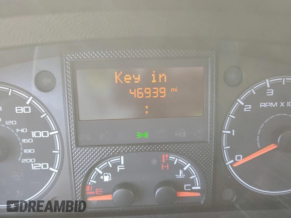 2017 Ram ProMaster Cargo with VIN 3C6TRVAG6HE548011, listed as a Copart auction lot 44714965 with 46,939 mi miles and Salvage Title. Bid and sale history available at DreamBid. Image 9.